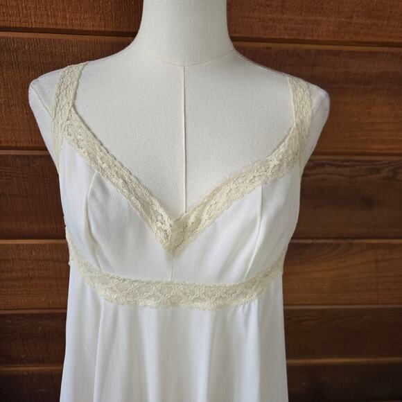 VTG Miss Elaine Ivory Lace Trim Sheer Maxi Dress M Coquette Bridal Romantic USA - Picture 2 of 10